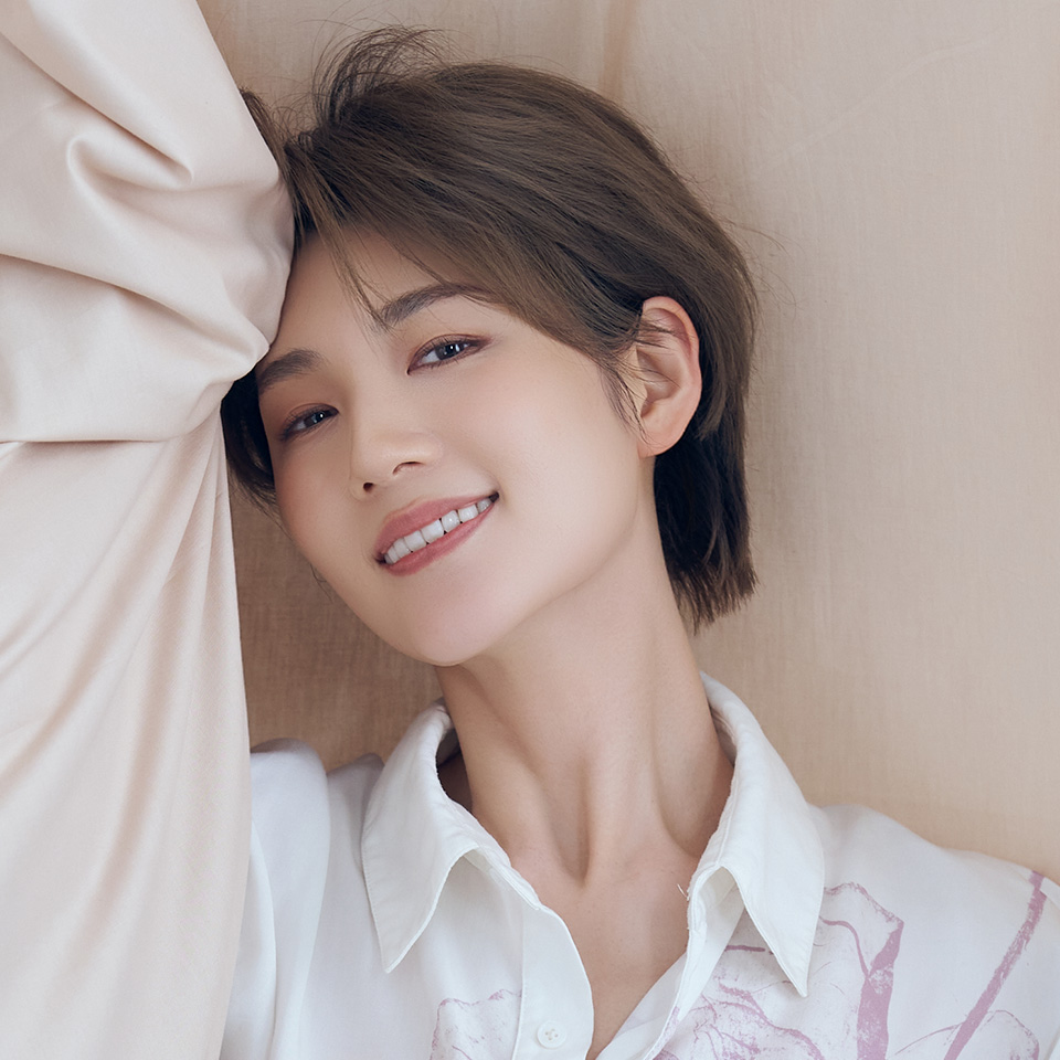 芹香斗亜